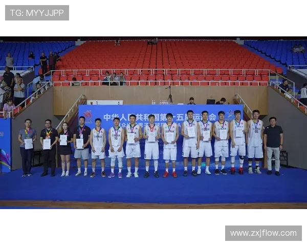 全运会精彩回顾：广州篮球队展现卓越团队协作精神与默契配合